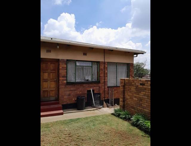 3 BEDROOM PROPERTY TO RENT IN ROSETTENVILLE